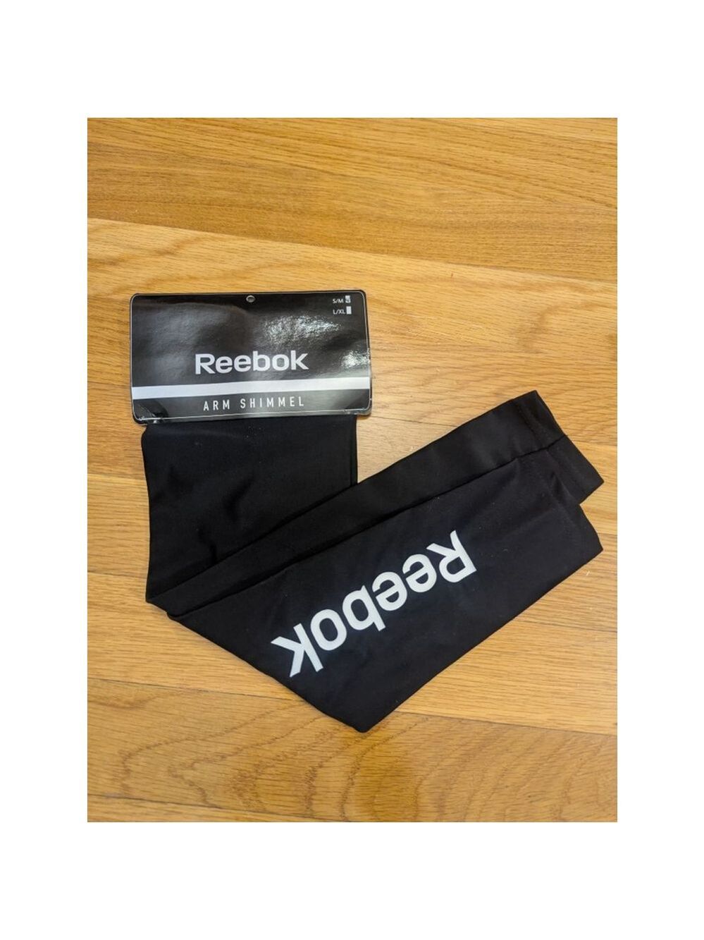 Reebok Arm Shimmel NWT Small Medium